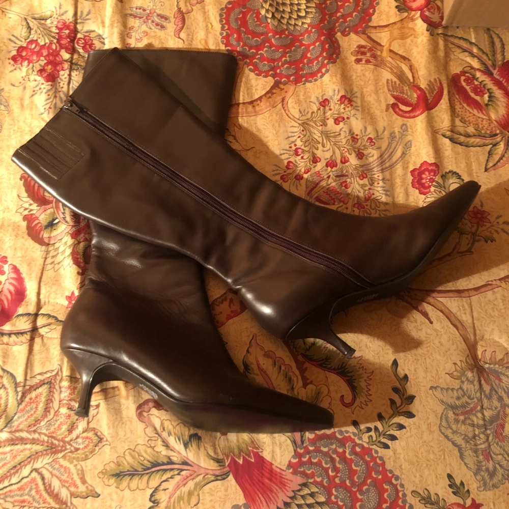 Brown boots
